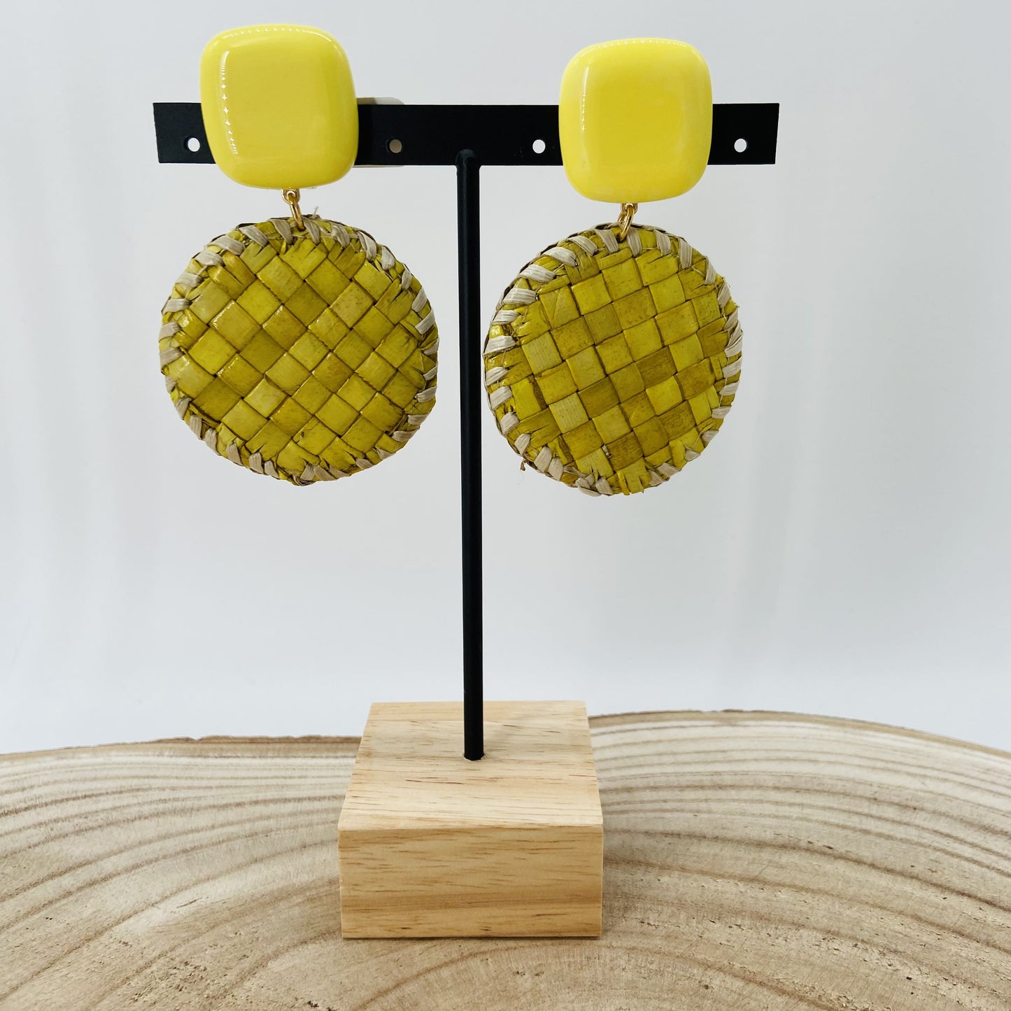 BOUCLES D'OREILLES Jaune en Raphia tressé - Francine BRAMLI