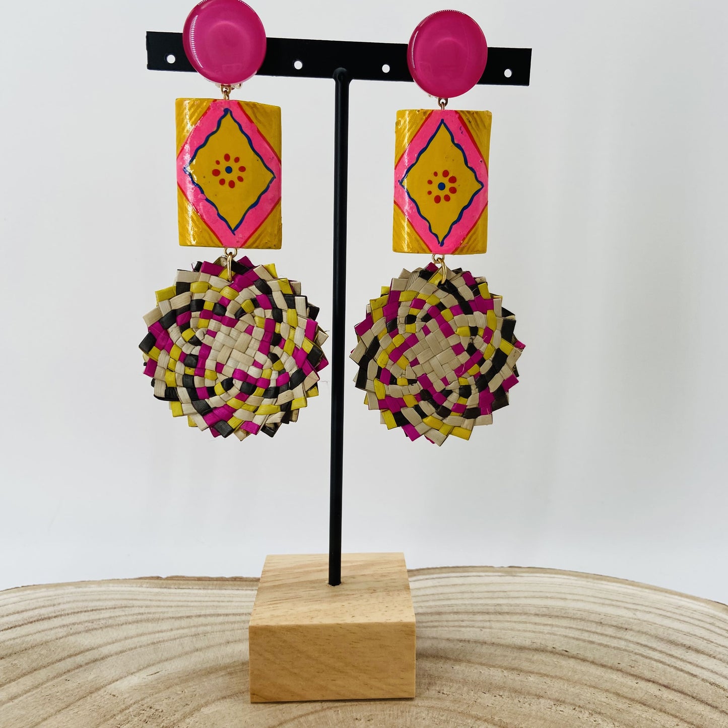 BOUCLES D'OREILLES dessins Raphia tressé - Francine BRAMLI