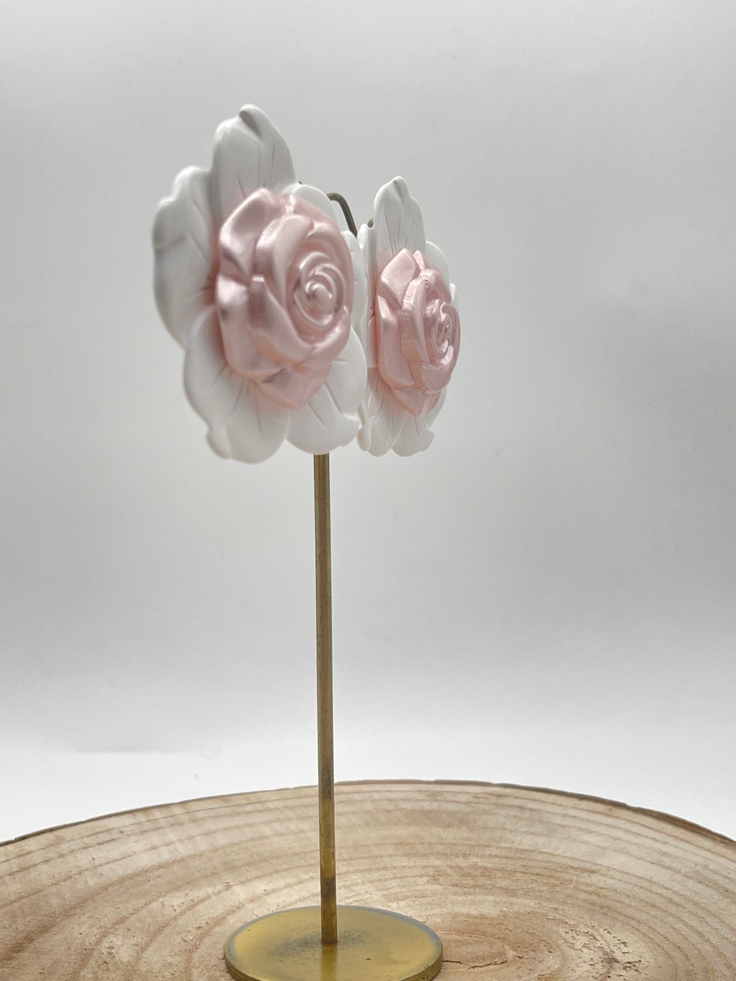 Cabochon Camélia; Francine BRAMLI