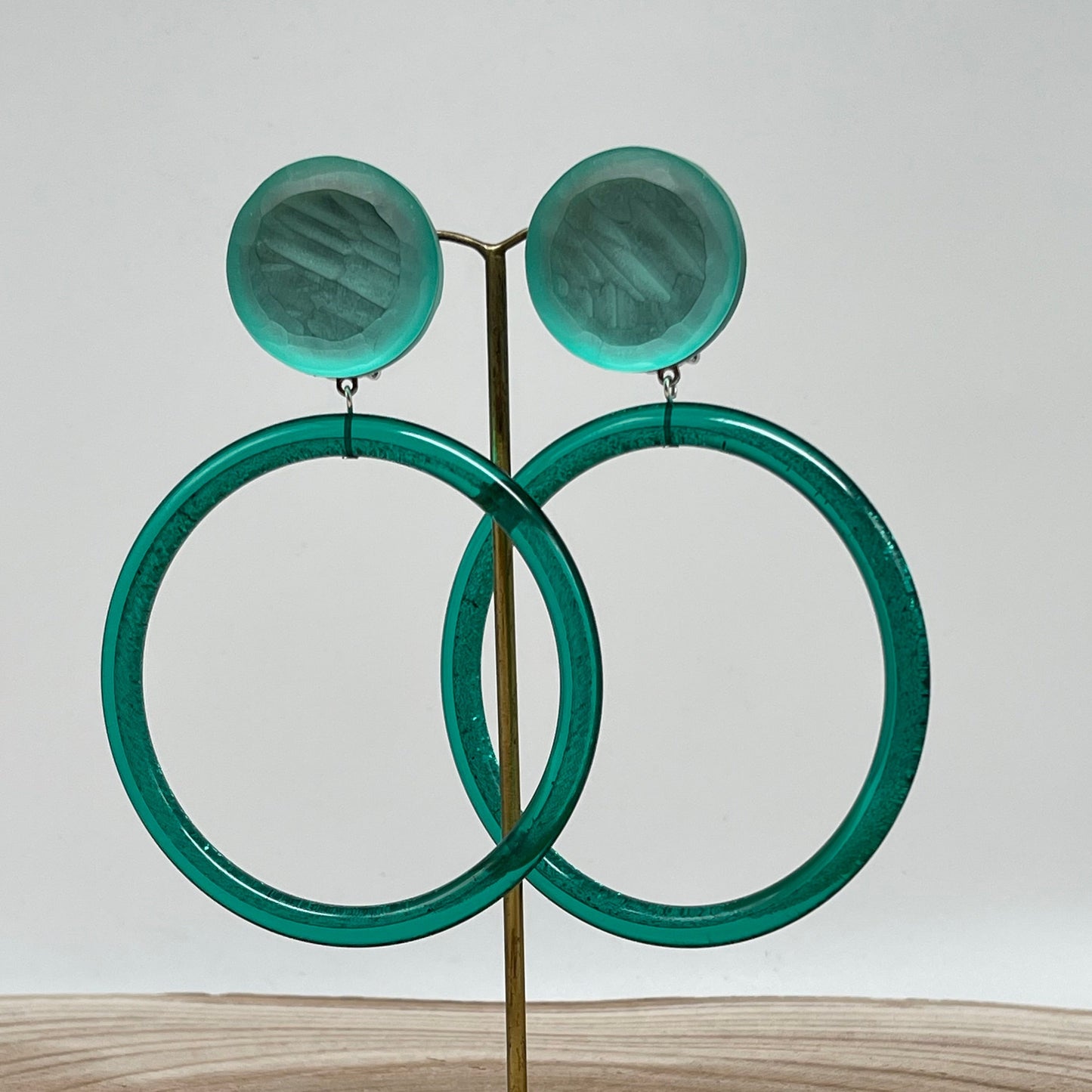 Boucles d'oreilles grands anneaux verts - Francine BRAMLI