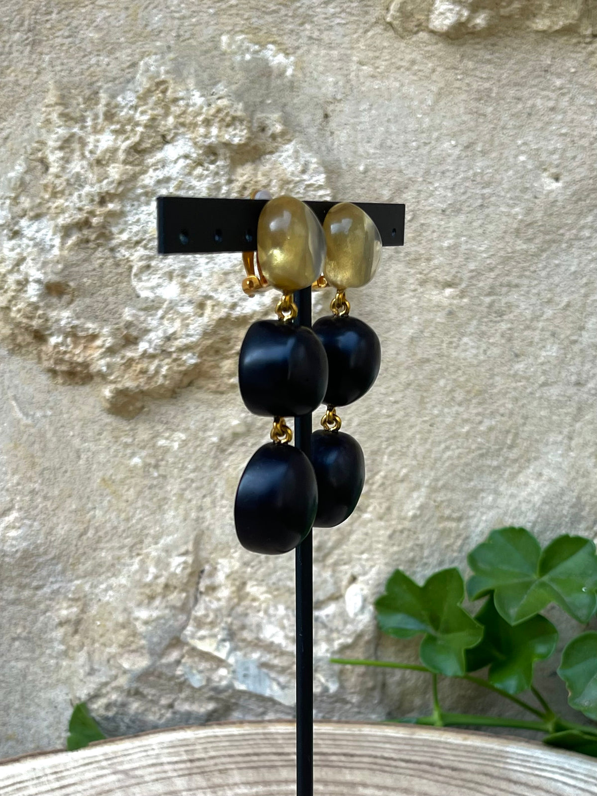 Boucles d'oreilles LIZZY NOIR/OR NACRE - Dominique Denaive