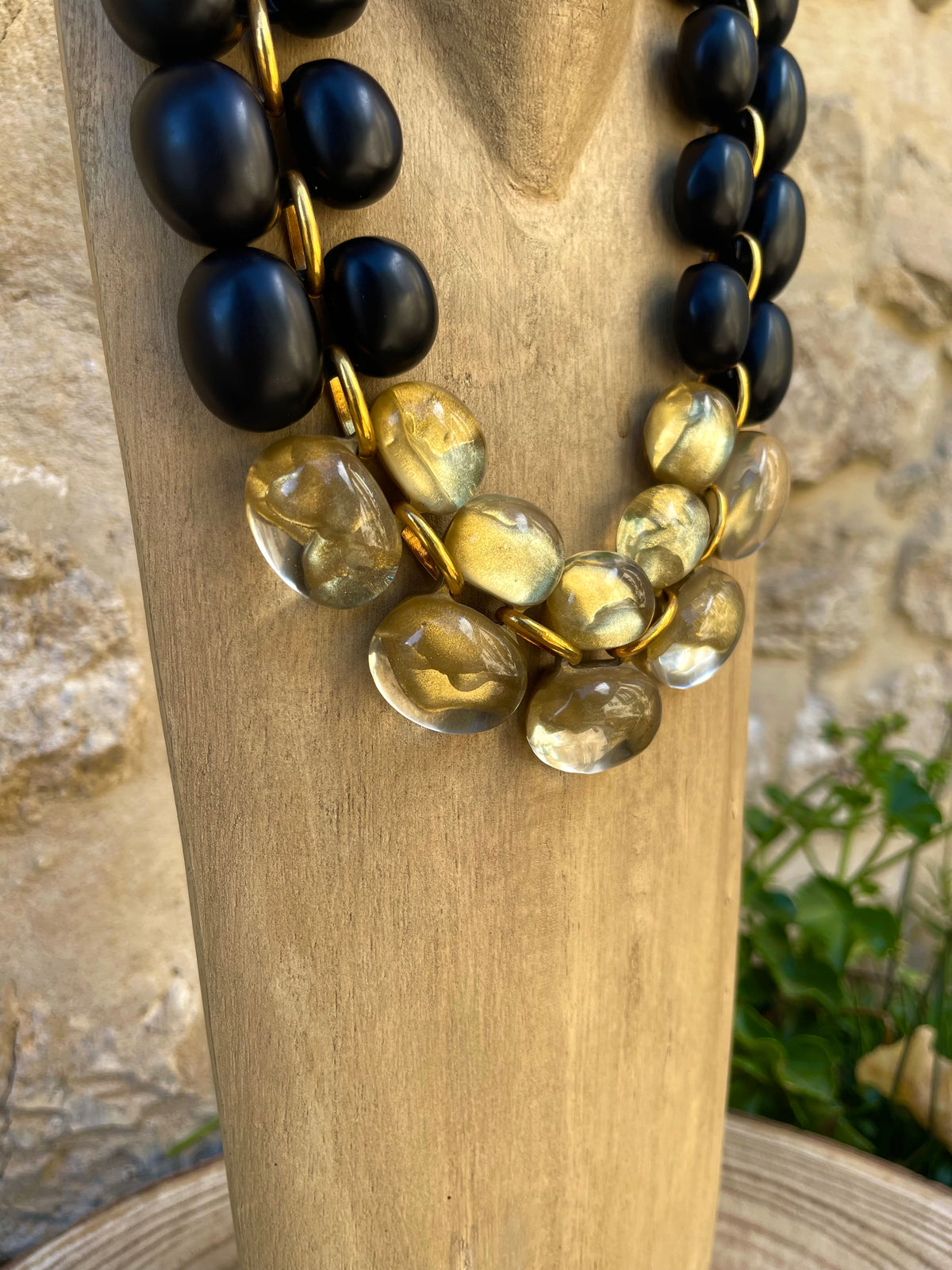 Collier ANDREA NOIR/DORÉ - Dominique Denaive