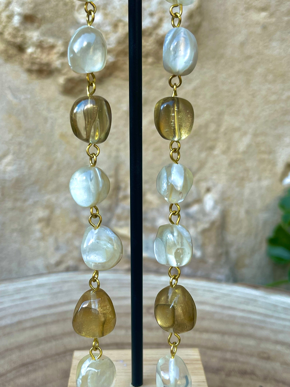 Boucles d'oreilles MARITA DORÉ/NACRE - Dominique Denaive