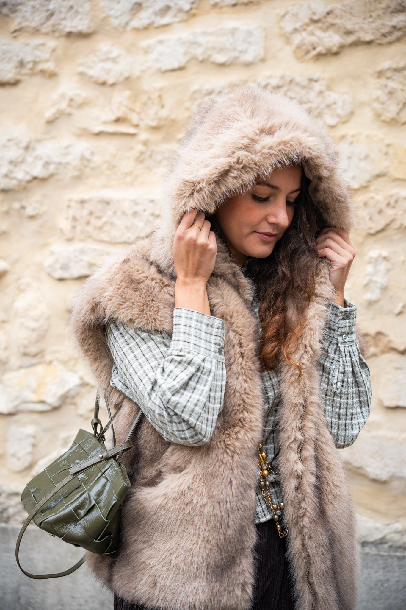 Veste fausse fourrure bison sans manche