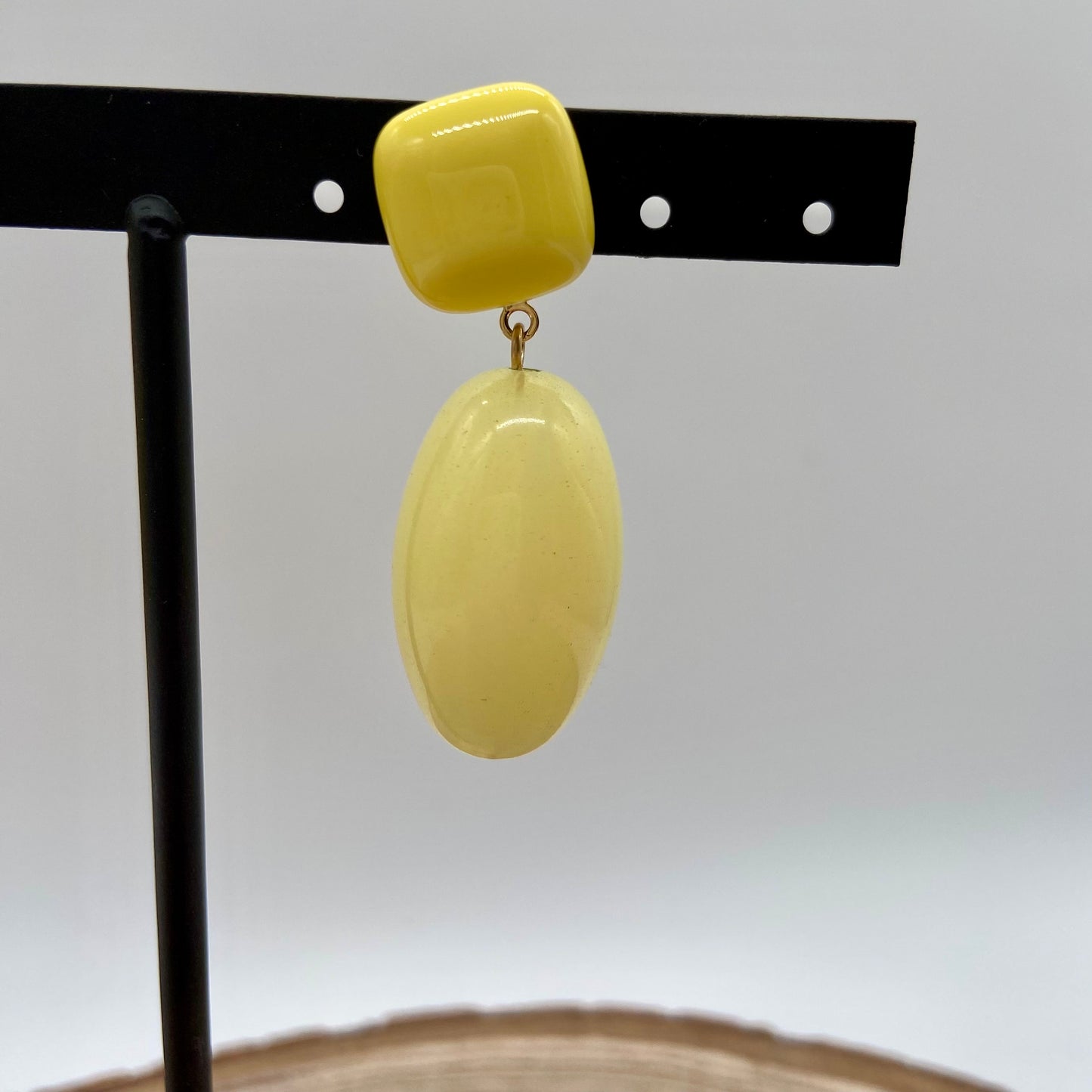 Boucles d'oreilles boules ovales jaunes - Francine BRAMLI